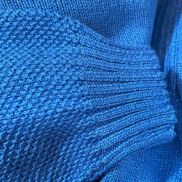 Vintage Ami Blue Boat Neck Mid-length sleeve knit top size small - Picture 12 of 12